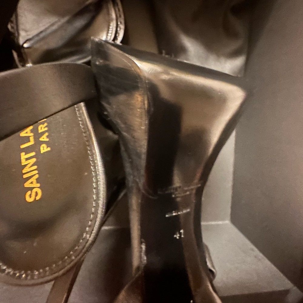 NWT Saint Laurent Carine Platform Sandal. Brand new comes with box & dus… - Picture 11 of 13